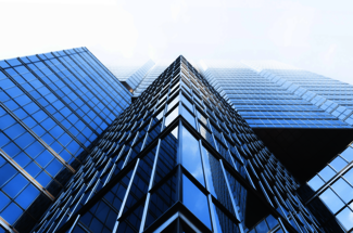 Olivier Basso. “La Très Grande Entreprise est aussi puissante qu’insaisissable”